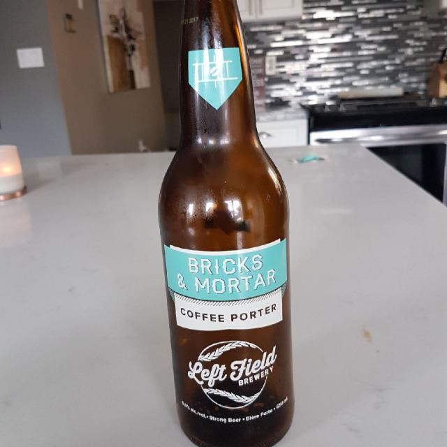 Bricks and Mortar Coffee Porter 6.0%, Left Field Brewery, Canada