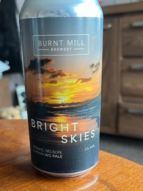 Bright Skies 5.0%, Burnt Mill Brewery, England