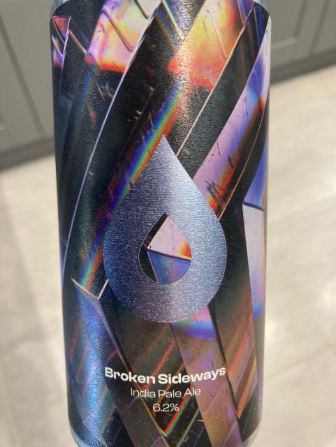 Broken sideways 6.2%, Polly's Brew Co., Wales