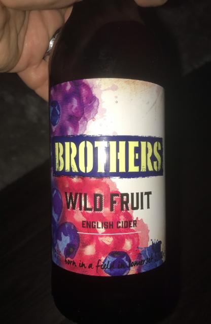 Wild Fruit English Cider 4.0%, Brothers Cider, England