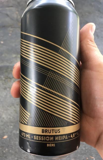 Brutus 4.8%, Emporium Microbrasserie, Canada