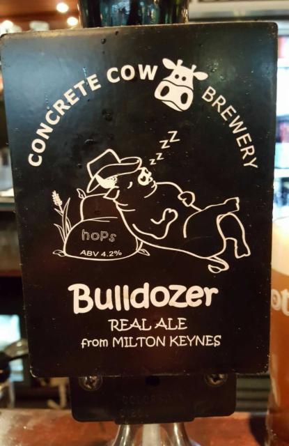 Bulldozer 4.2%, Concrete Cow Brewery, England