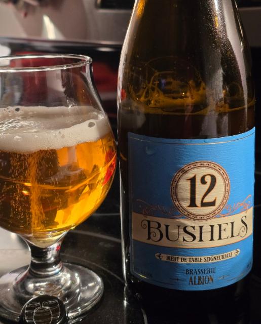 Bushels 12 5.4%, Brasserie Artisanale Albion, Canada
