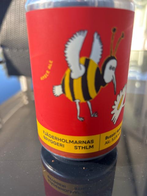 Buzzin amber ale 5.6%, Fjäderholmarnas Bryggeri, Sweden