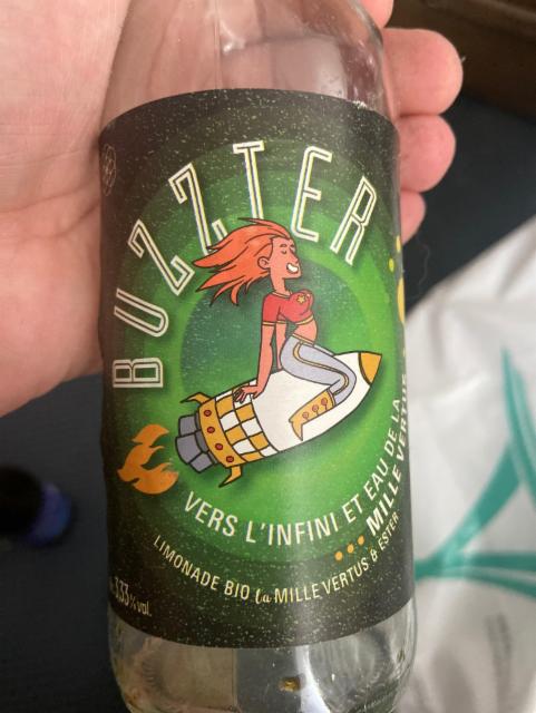 Buzzter 3.3%, Brasserie Artisanale MilleVertus, Belgium