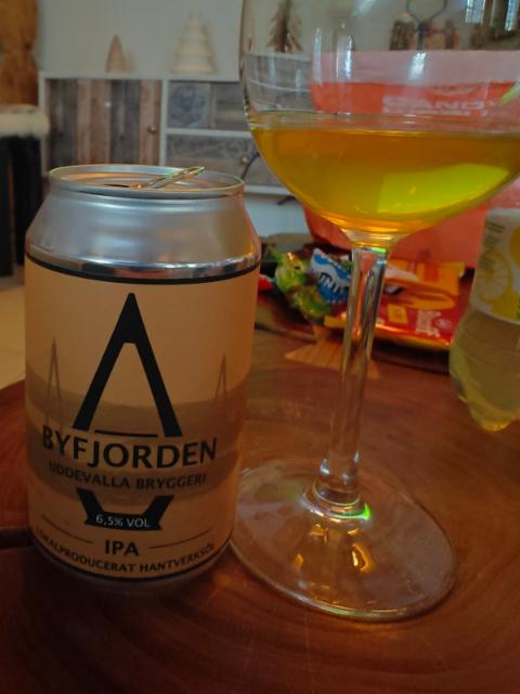 Byfjorden, Uddevalla bryggeri