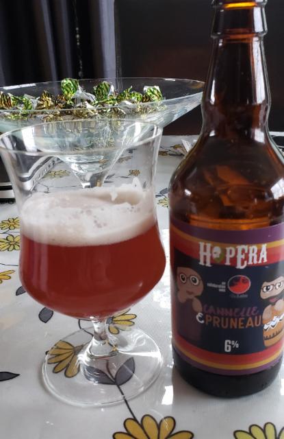 cannelle et pruneau 6.0%, HopEra Microbrasserie & Pizzeria, Canada