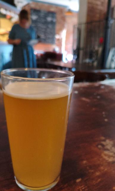 celestial sass 4.2%, The Angel Microbrewery, England
