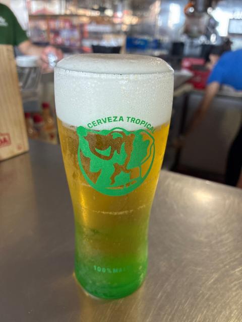 cerveza tropical 4.0%, Compañia Cervecera de Canarias (SABMiller), Spain