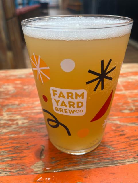 Chaff Radler 3.1%, Farm Yard Brew Co., England