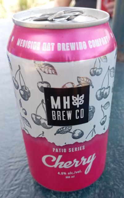 cherry patio series 4.5%, Medicine Hat Brewing, Canada