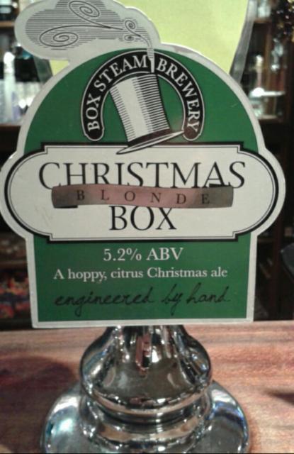 Christmas Box Blonde 5.2%, Box Steam Brewery, England