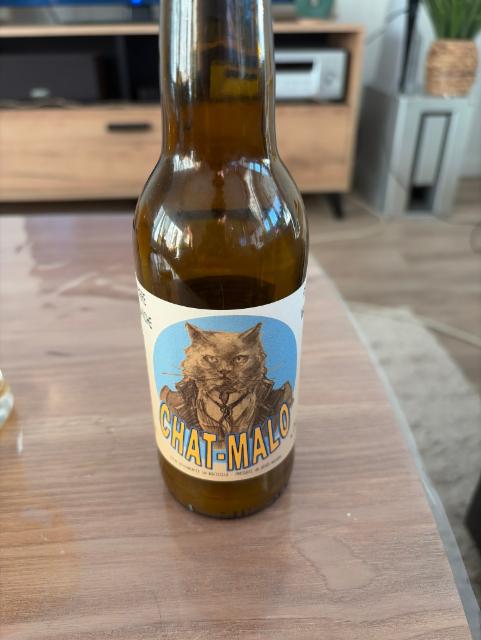 Chat-malo blanche 4.7%, Brasserie D'Émeraude, France