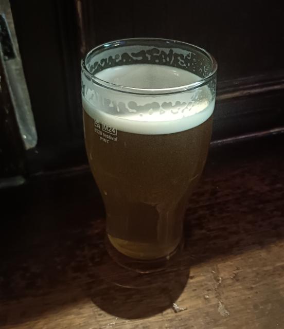 citra squeeze 3.4%, Little Critters Brewery, England