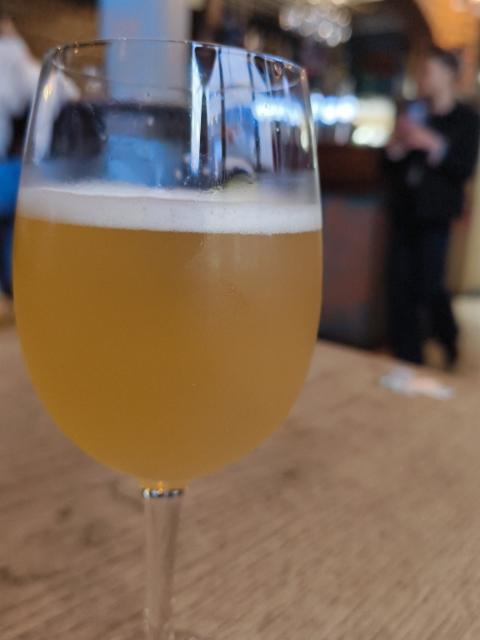 Citron meringue pastry sour 6.1%, Brasserie Surréaliste, Belgium
