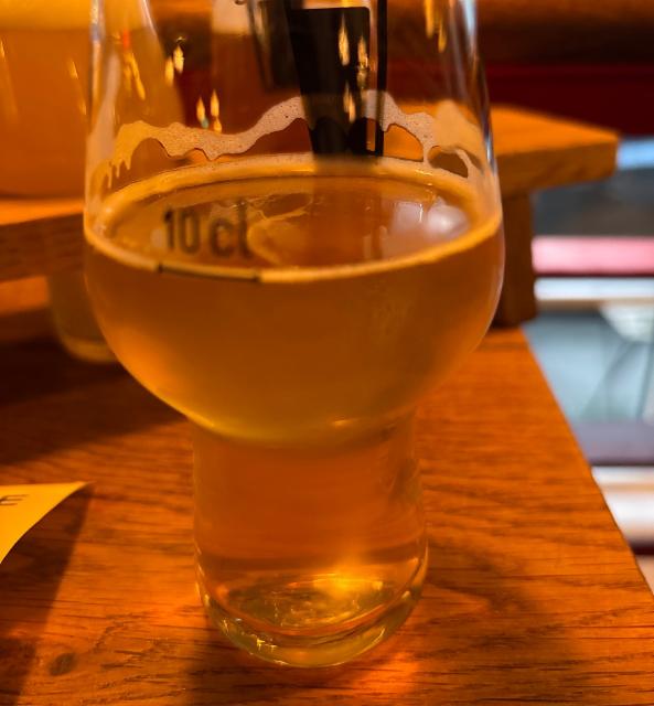 Citrus fist 7.0%, Warpigs Brewpub, Denmark