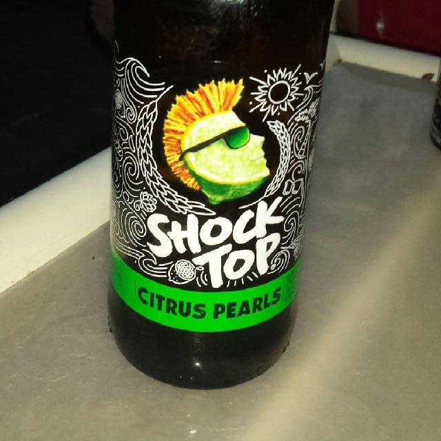 Shock Top Citrus Pearls 5.2%, Shock Top Brewing Co, United States