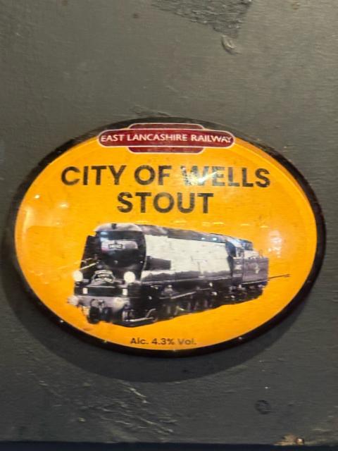 City Of Wells, Trackside Bury