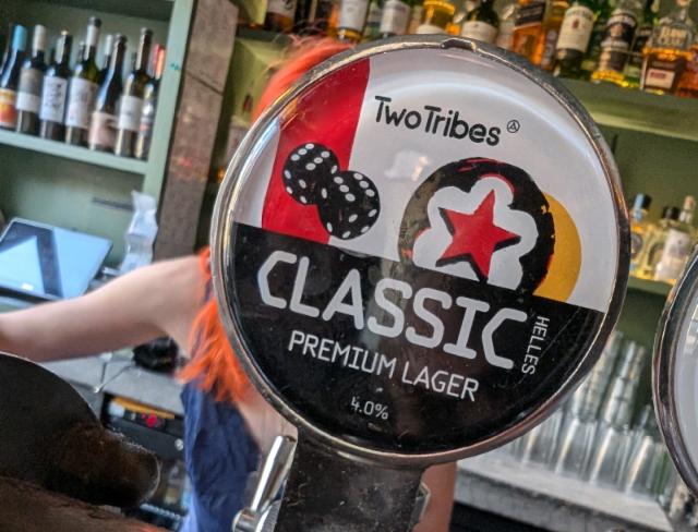 Classic Helles 4.0%, Two Tribes, England