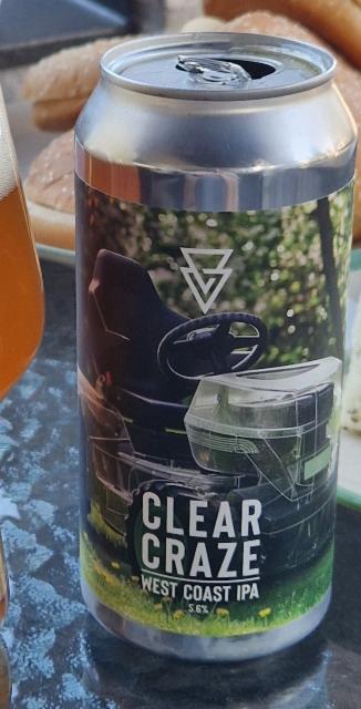 clear craze 5.6%, Azvex Brewing Company, England