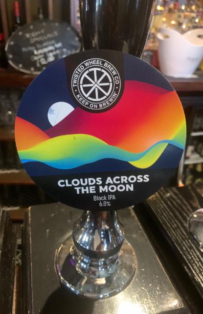 Clouds across the moon 6.5%, Twisted Wheel Brew Co., England