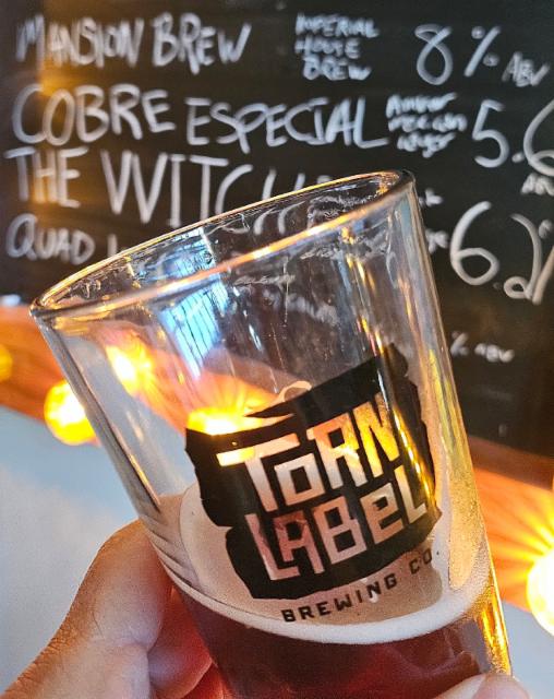 Cobre Especial 5.6%, Torn Label Brewing Company, United States