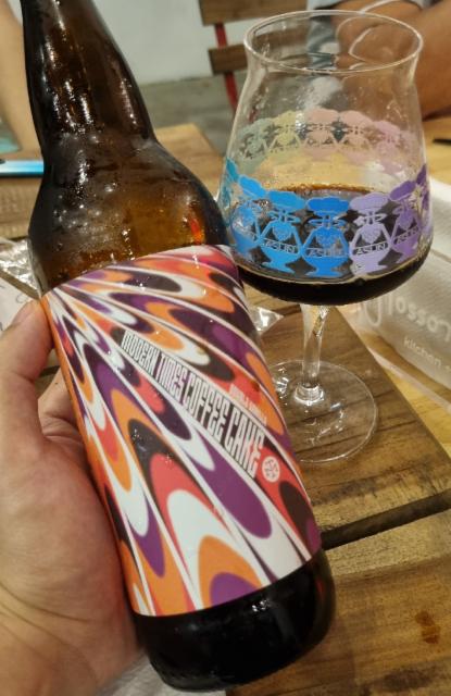 coffee cake: double vanilla 14.0%, Modern Times Beer, United States