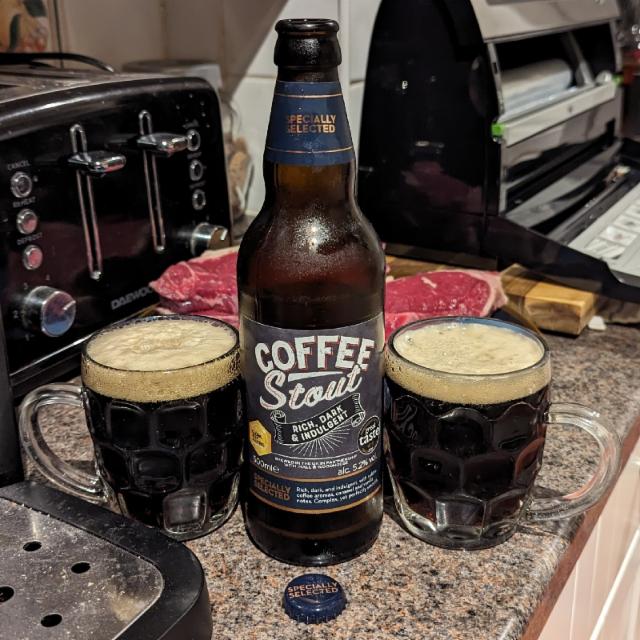 Coffee Stout 5.2%, Hall & Woodhouse, England