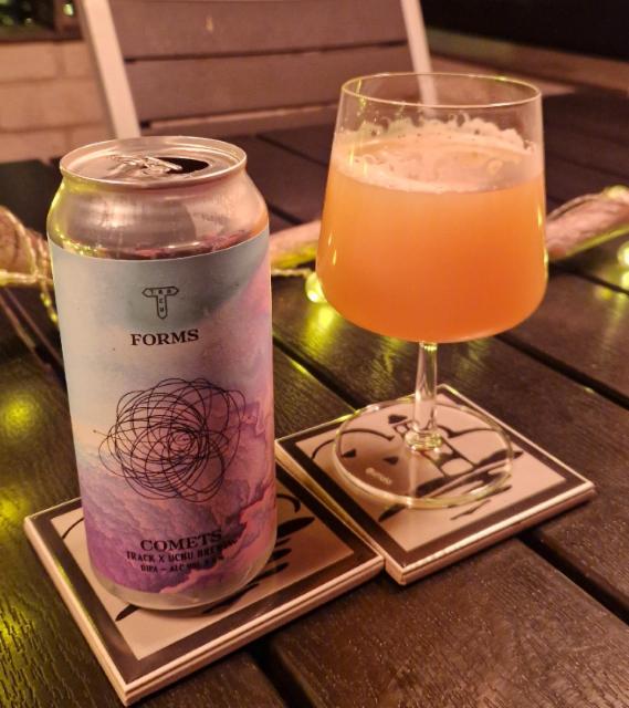 Comets 8.0%, Track Brewing Co., England