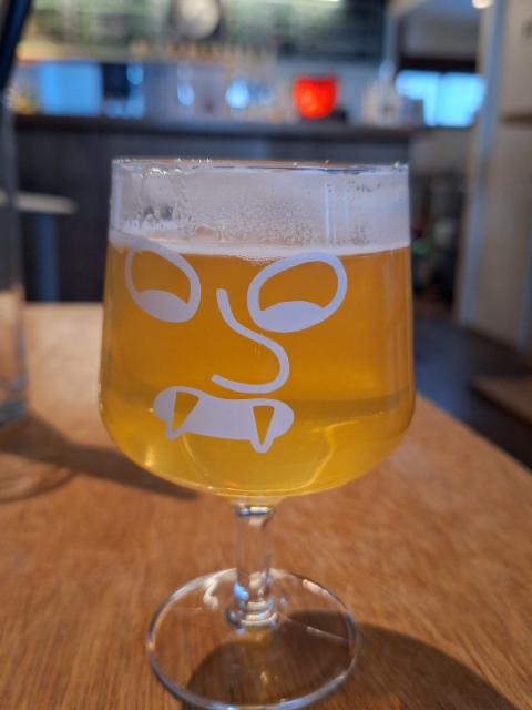 Cory Dalls 5.5%, Vertere, Japan