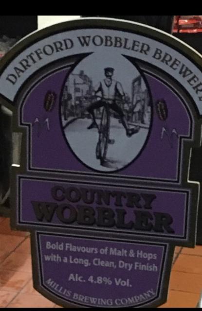 Country Wobbler 4.8%, Dartford Wobbler Brewery, England