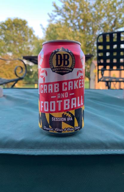 Crab Cakes and Football 4.2%, Devils Backbone Brewing Company (AB InBev), United States