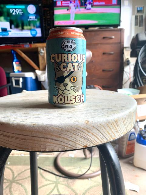 Curious Cat 4.7%, Sterling Pig Brewery, United States