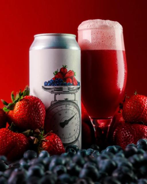 Daily Serving: Strawberry & Blueberry 4.2%, Trillium Brewing Company, United States