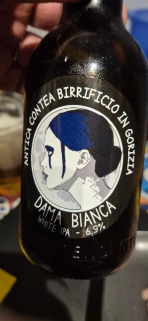 Dama bianca, Antica Contea
