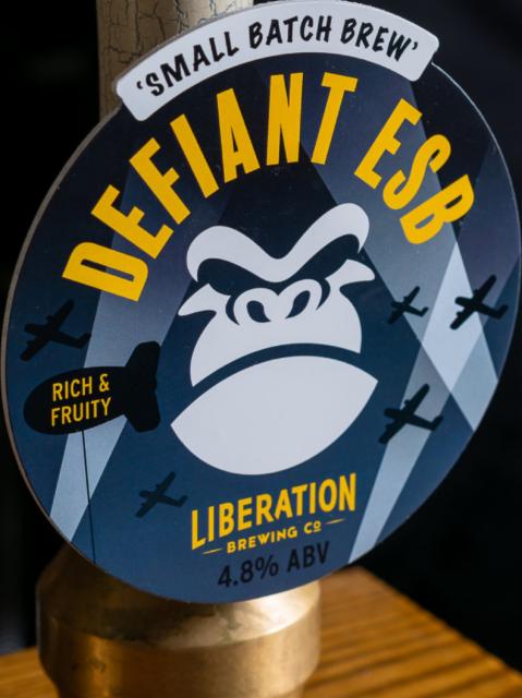 Defiant ESB 4.8%, Liberation Brewing Co., Jersey