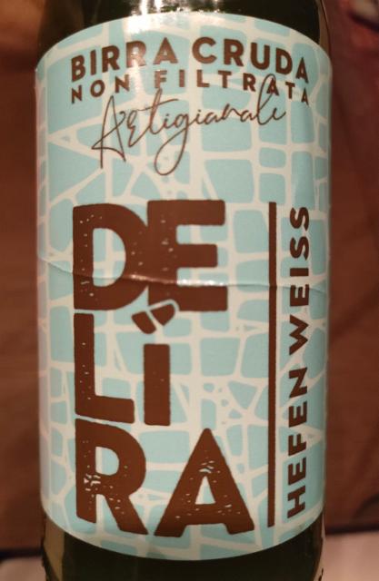 delíra hefen weiss 5.5%, italian craft brewery, Italy