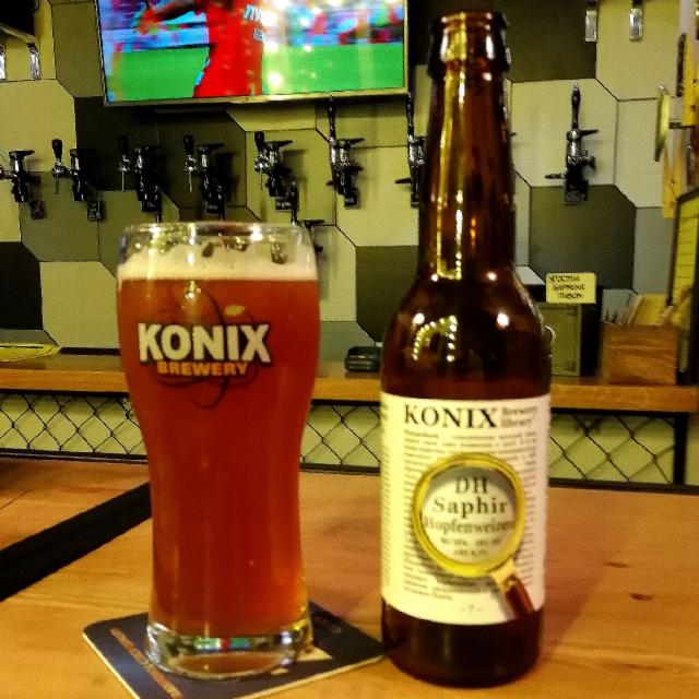 DH Saphir Hopfenweizen 8.2%, Konix Brewery, Russia