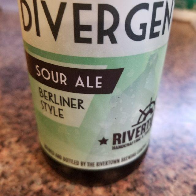 Divergent Sour Ale 3.8%, Rivertown Brewery & Barrel House, United States