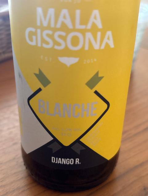 Django R, Mala Gissona