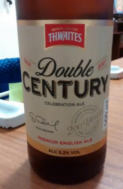 Double Century 5.2%, Thwaites Brewery, England