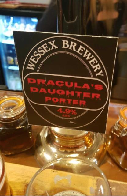 Dracula's Daughter 4.9%, Wessex Brewery, England