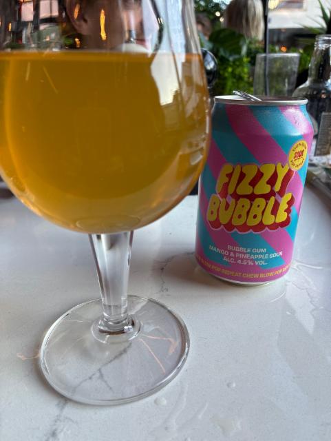 Dugges fizzy bubble 4.5%, Dugges Bryggeri, Sweden