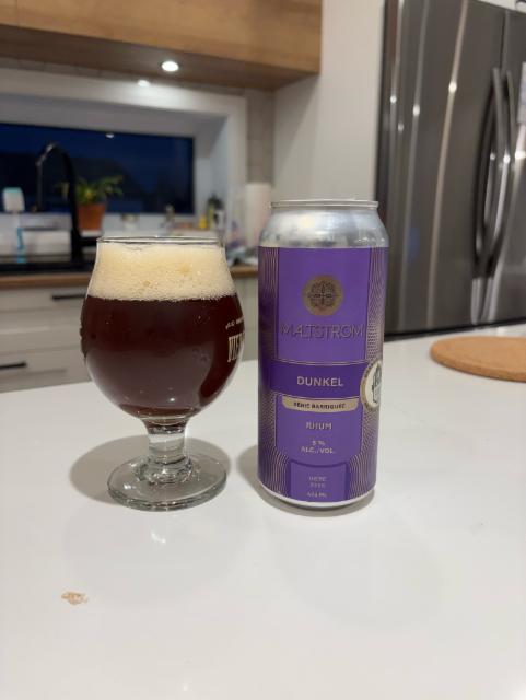 Dunkel Série barriquée 5.0%, Maltstrom, Canada