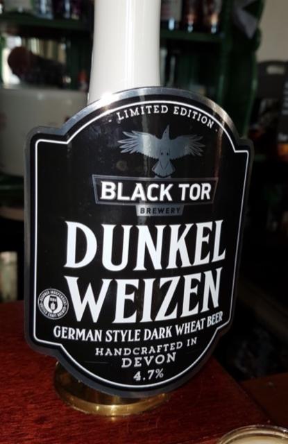 Dunkel Weizen 4.7%, Black Tor Brewery, England
