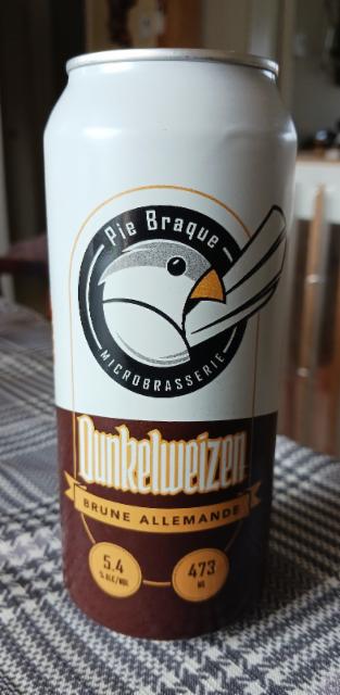 Dunkelweizen 5.4%, Pie Braque, Canada