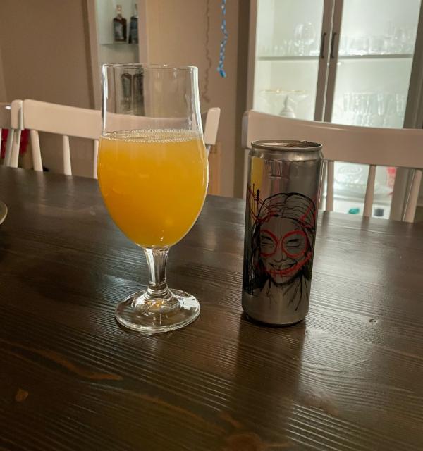 Dysphoria 6.8%, Crooked Moon Brewing, Sweden