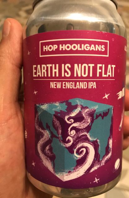 Earth Is Not Flat 6.5%, Hop Hooligans, Romania
