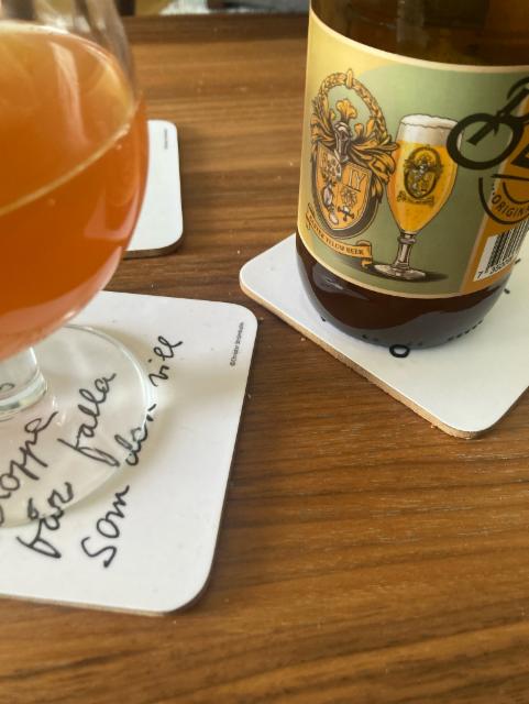 Easter Yellow Beer 8.0%, Bäckalunds gårdsbryggeri Mullsjö, Sweden