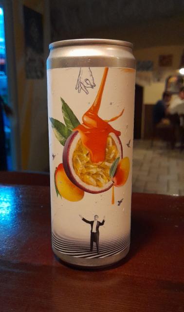 Easy Peasy Tropical Squeezy 4.3%, De Lab Fermentazioni, Italy